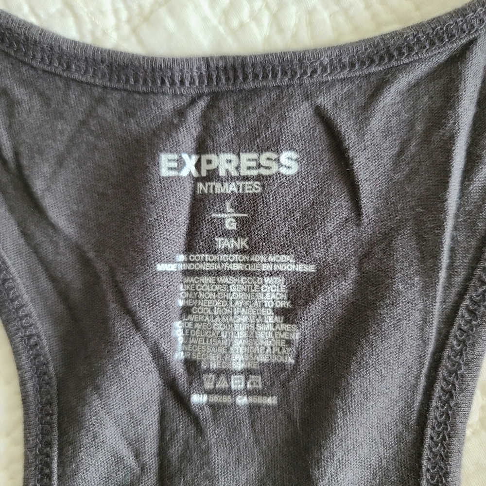 9/29 EXPRESS TUNIC TOP - Picture 2 of 2